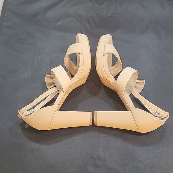 BRAND NEW PAZZLE DOUBLE BOWNOT ROUND TOE BLOCK HEEL SANDAL - Picture 6 of 15